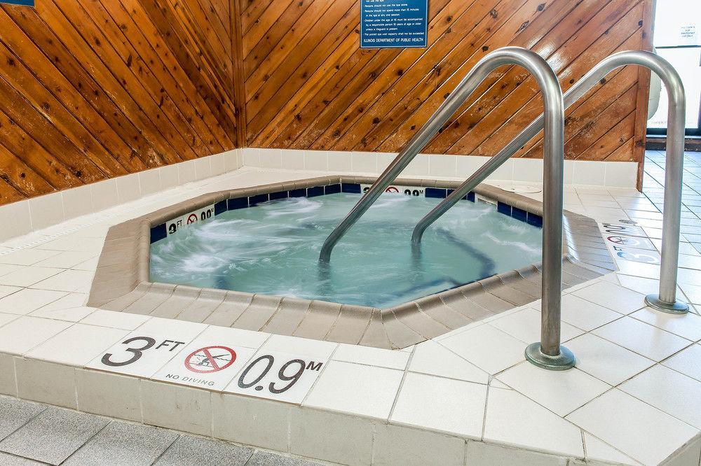 Quality Inn & Suites Danville Extérieur photo