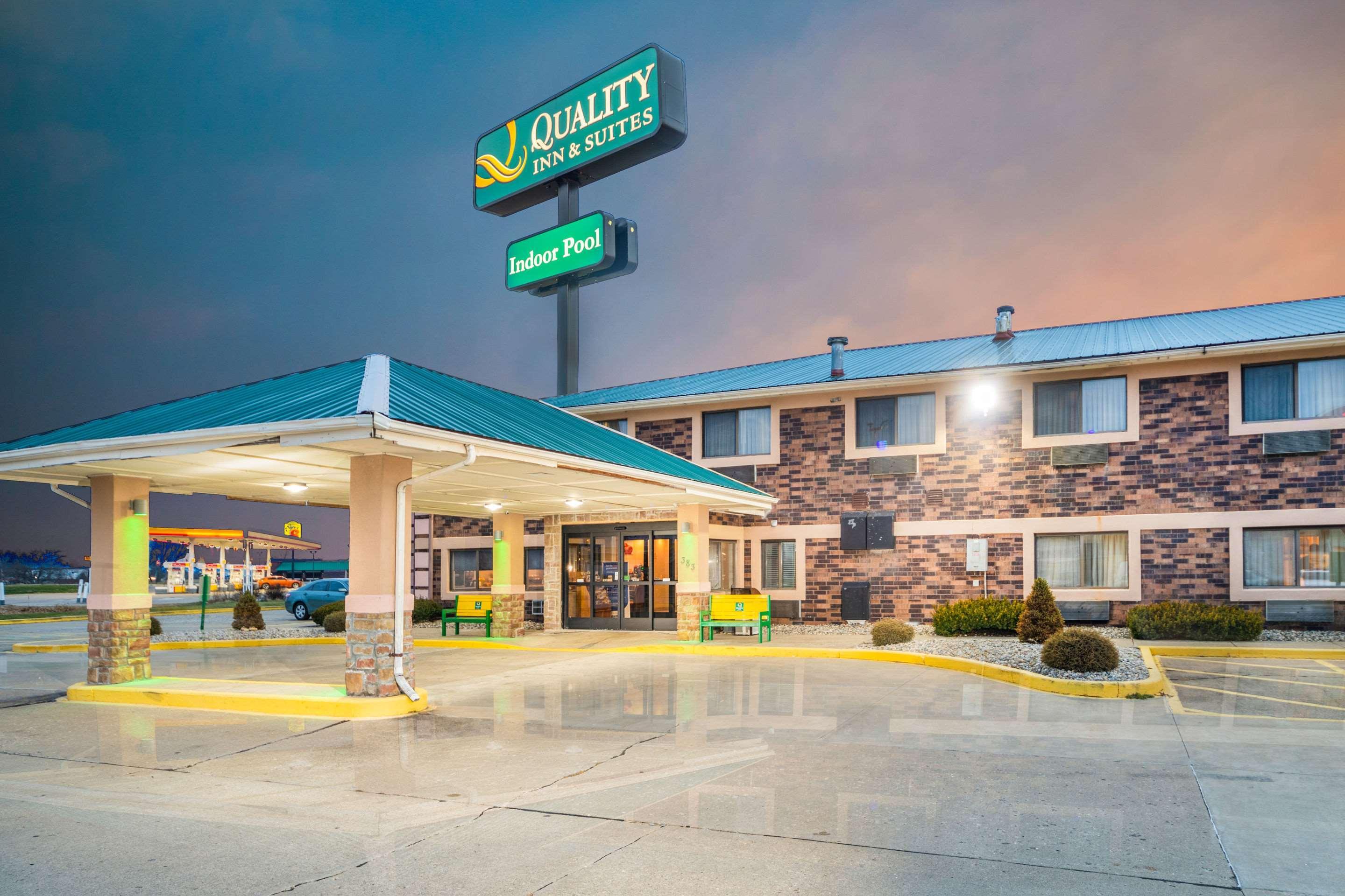 Quality Inn & Suites Danville Extérieur photo