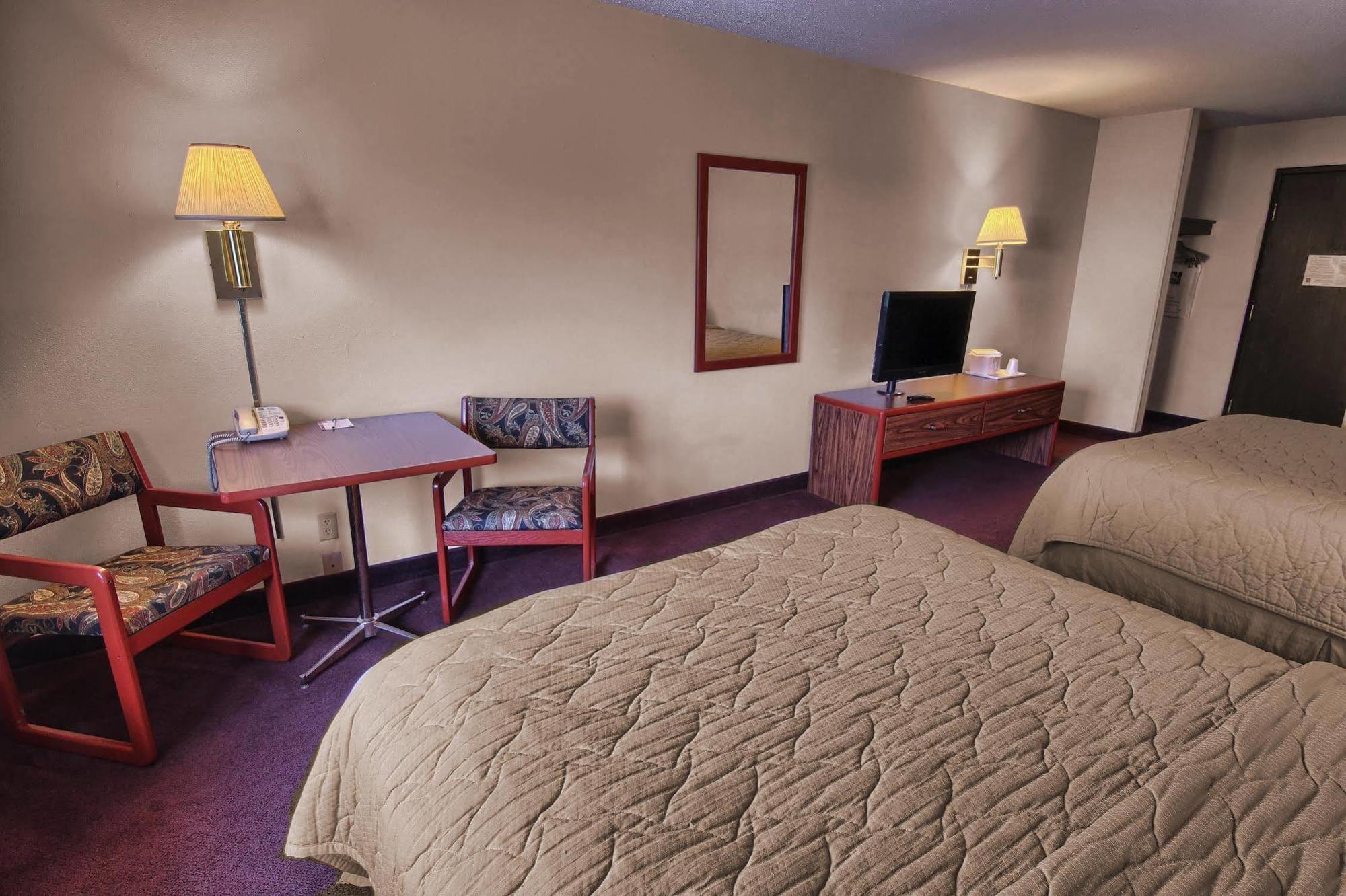Quality Inn & Suites Danville Extérieur photo