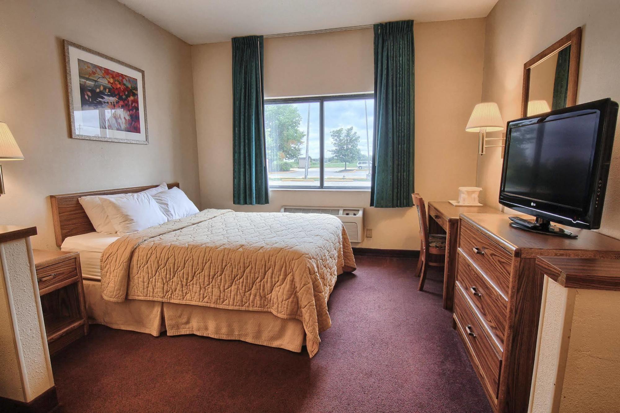 Quality Inn & Suites Danville Extérieur photo