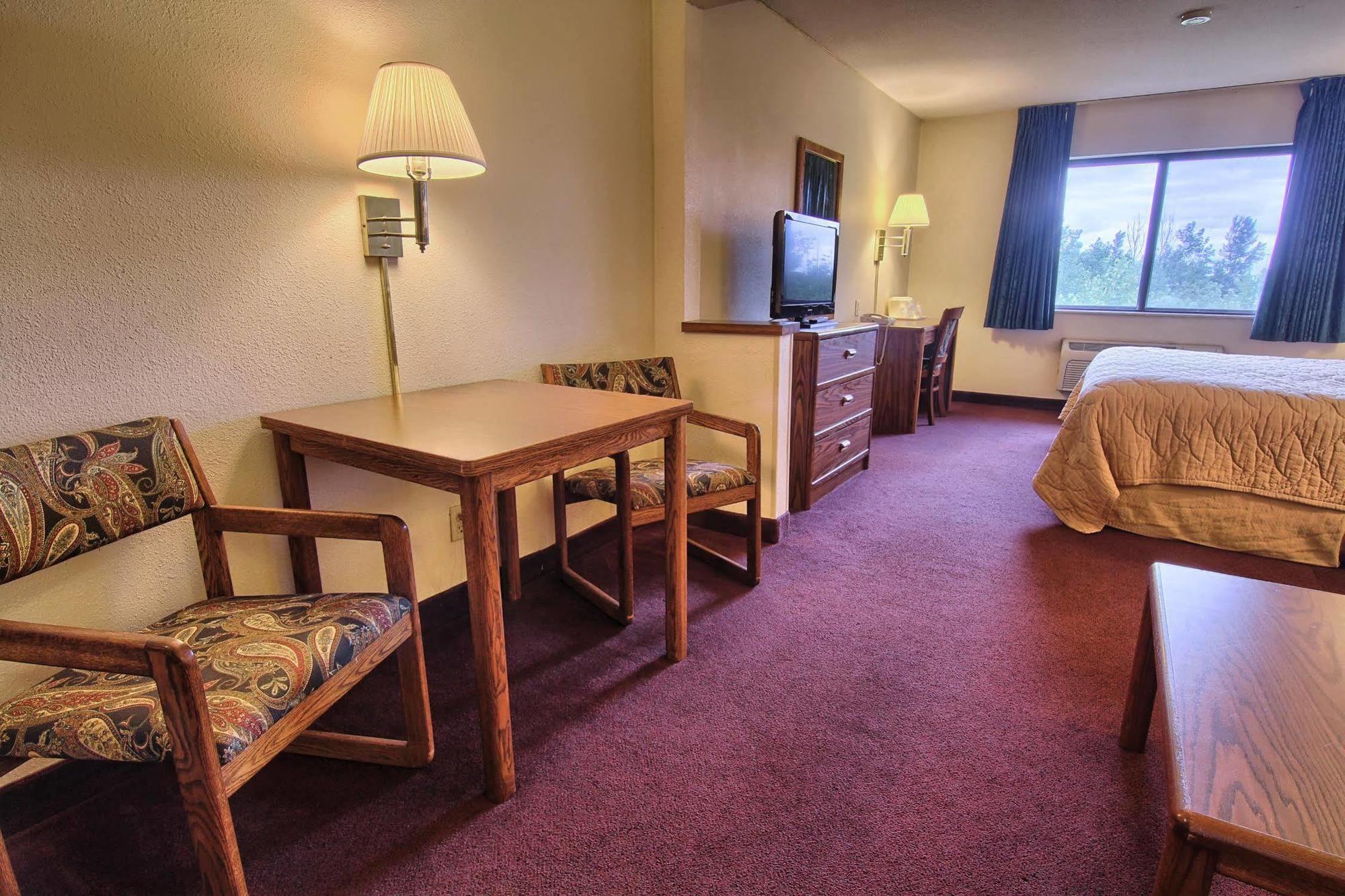 Quality Inn & Suites Danville Extérieur photo